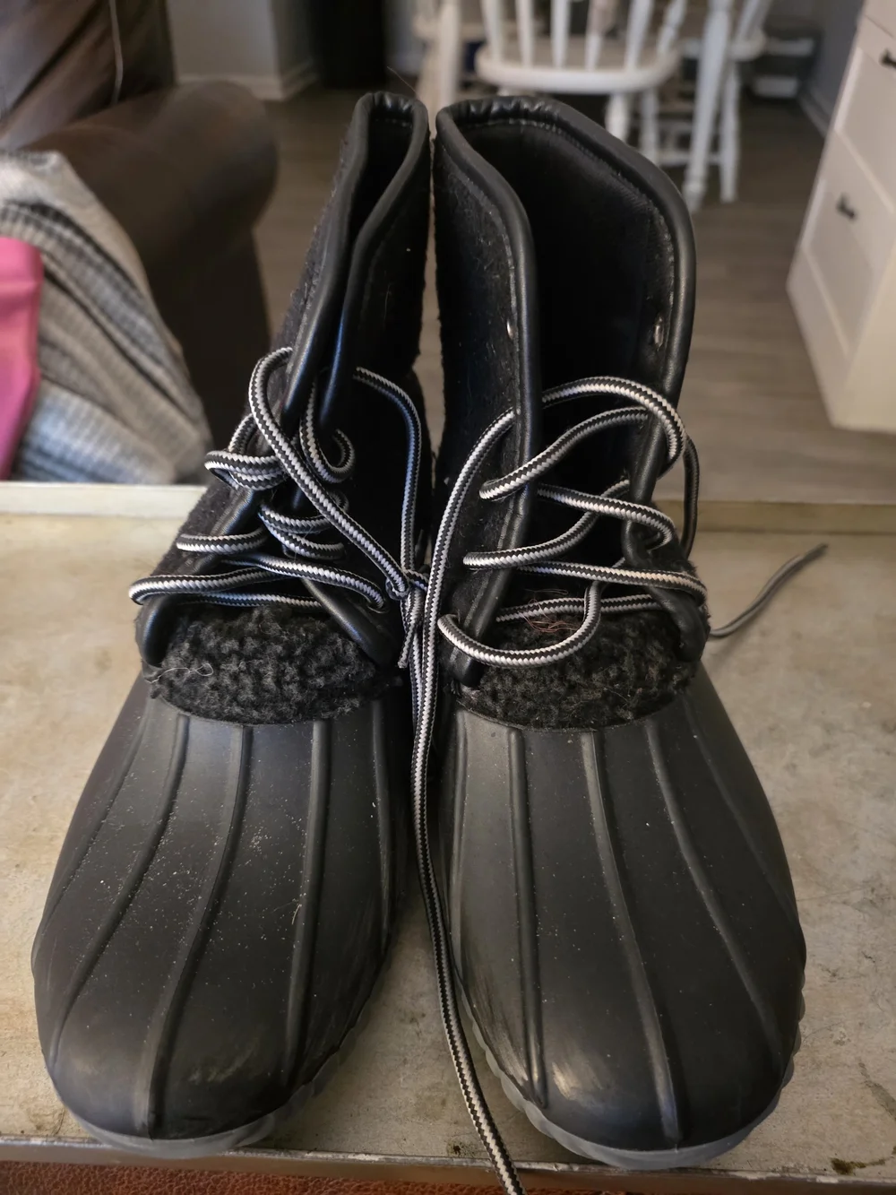 Women's Black Outdoor Duck Boots